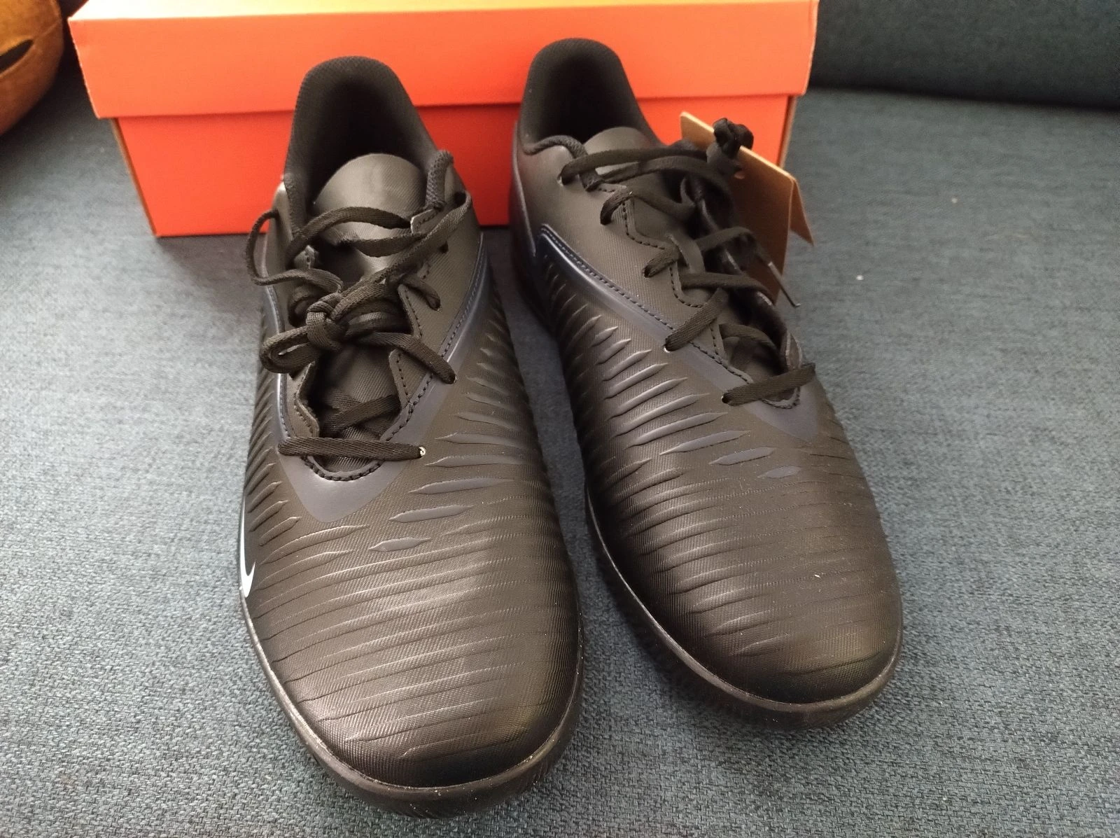 Futsal schoenen Nike Phantom 6 Low Club IC Black/Black – Nieuw 45 – photo 3